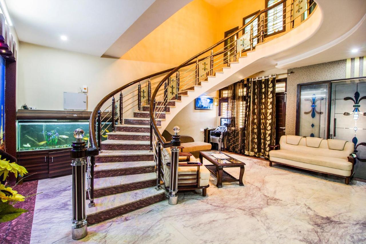 Fabhotel Plus Maniram Palace Агра Екстер'єр фото