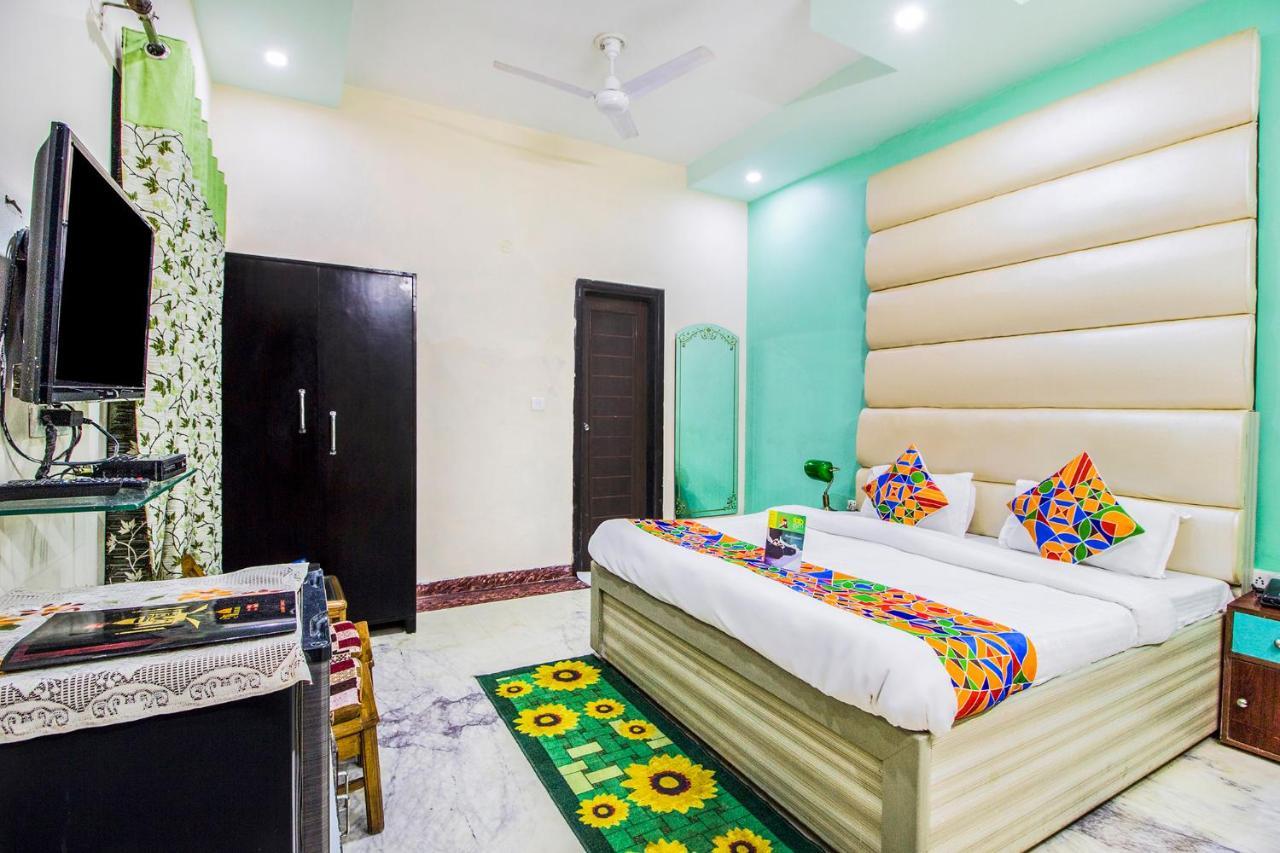 Fabhotel Plus Maniram Palace Агра Екстер'єр фото