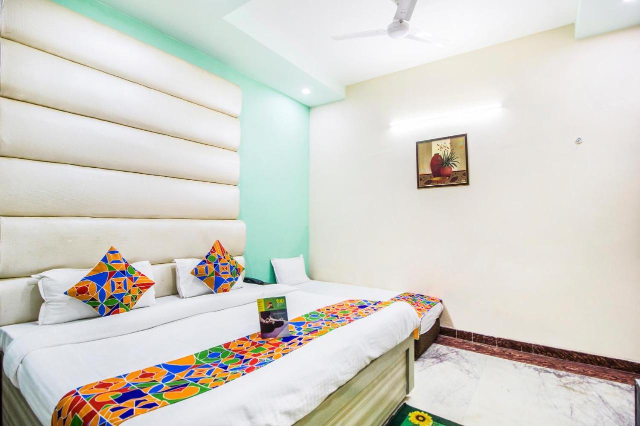 Fabhotel Plus Maniram Palace Агра Екстер'єр фото