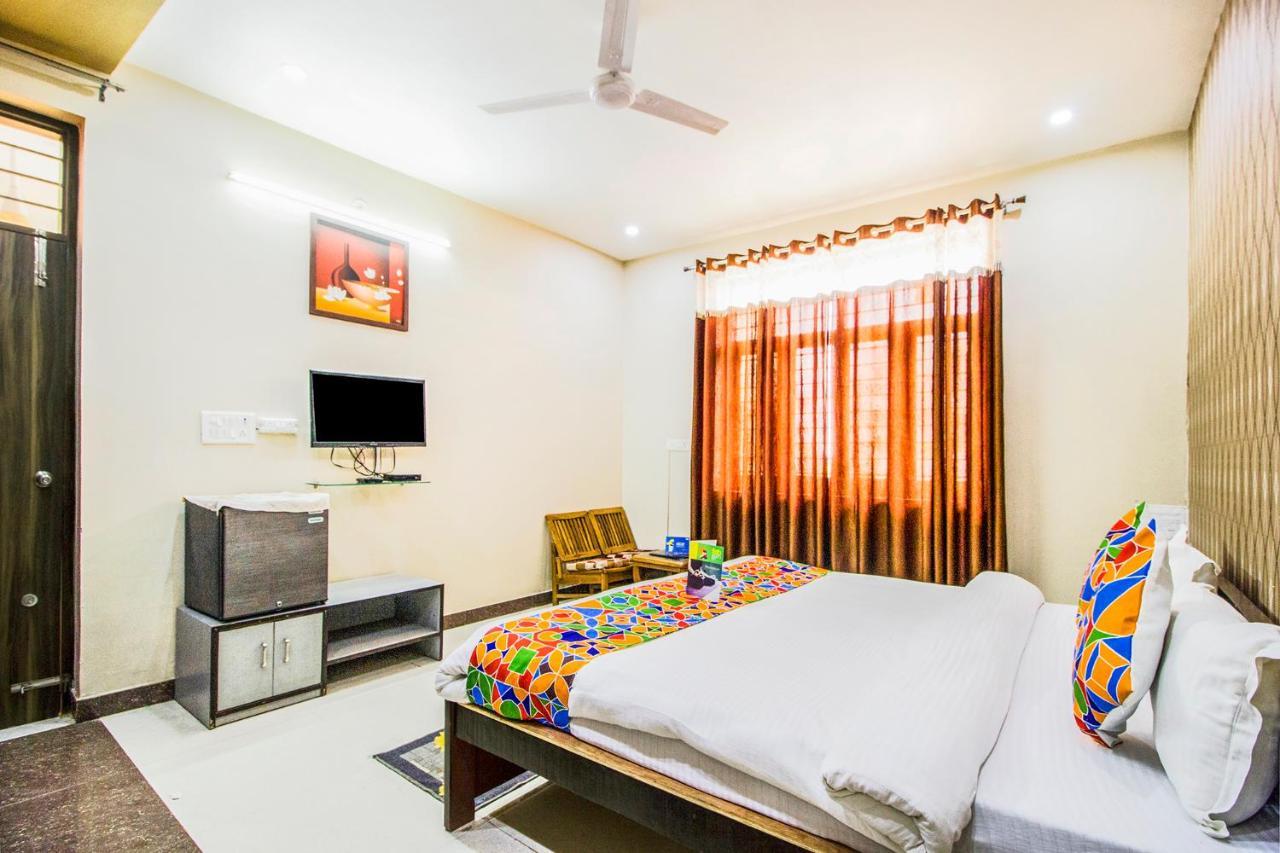 Fabhotel Plus Maniram Palace Агра Екстер'єр фото