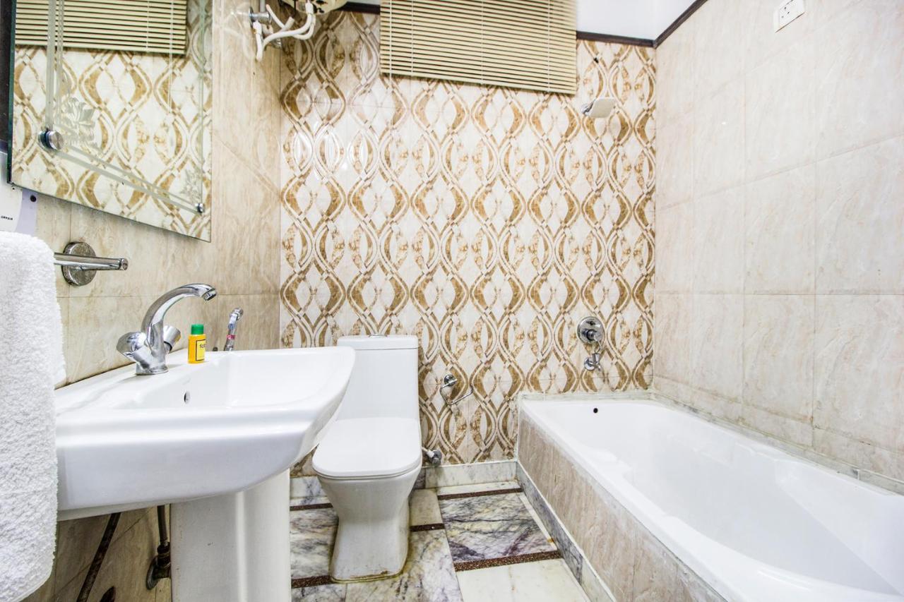 Fabhotel Plus Maniram Palace Агра Екстер'єр фото