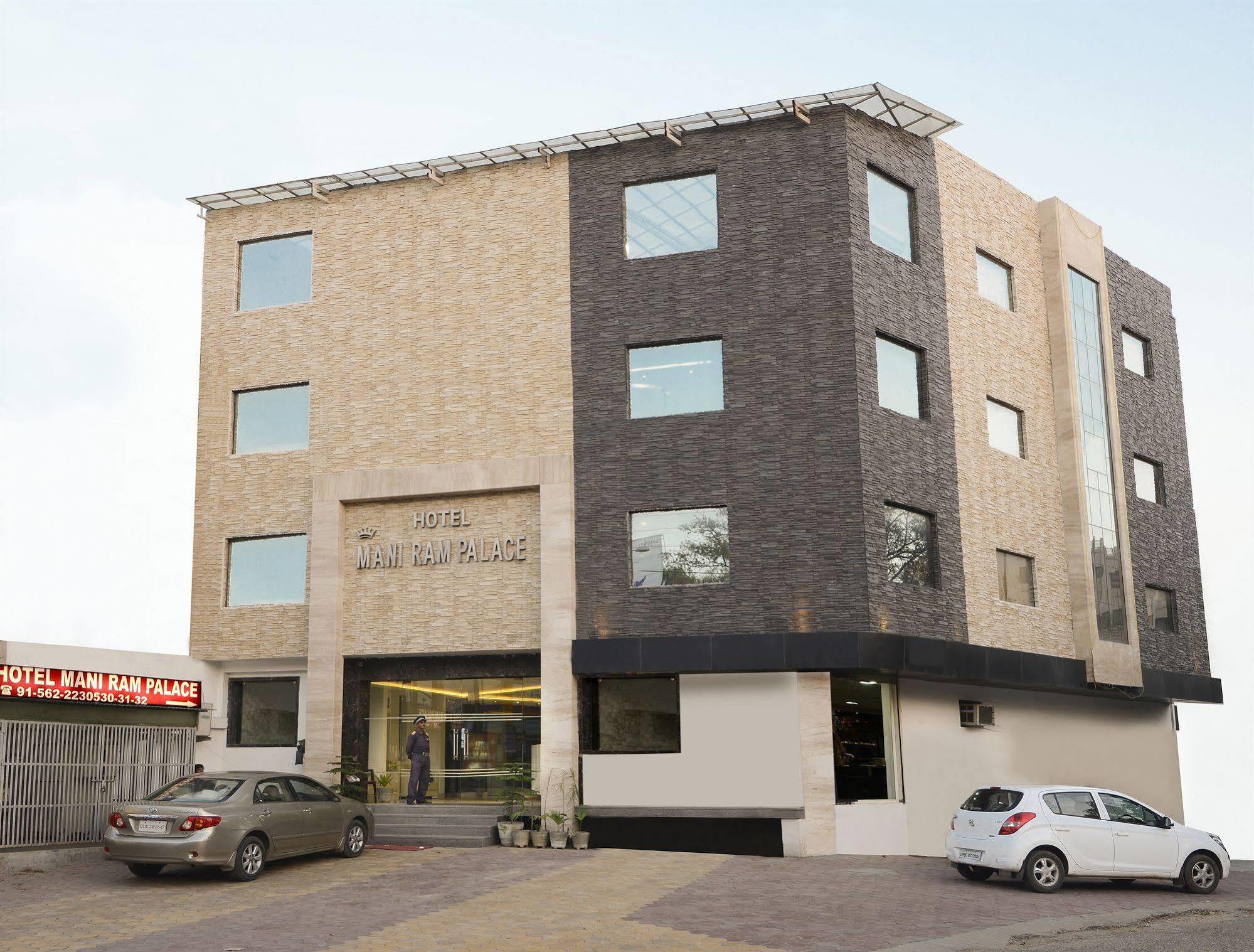 Fabhotel Plus Maniram Palace Агра Екстер'єр фото