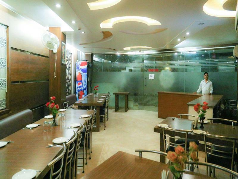 Fabhotel Plus Maniram Palace Агра Екстер'єр фото